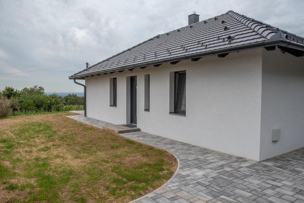 Bridgiet Home Apartman Cserszegtomaj Zewnętrze zdjęcie